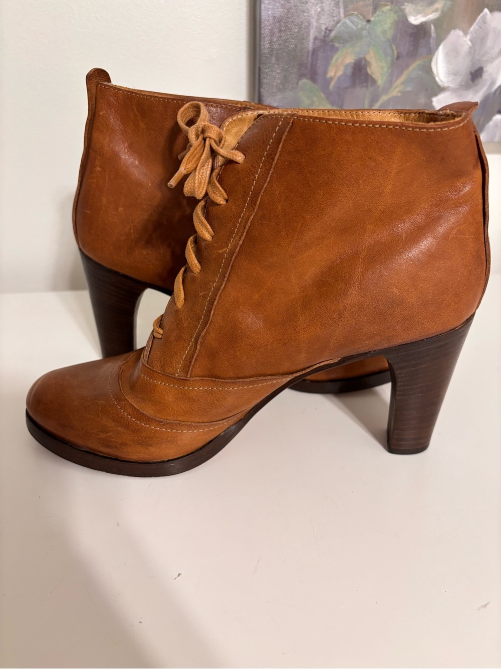 Frye womens 9.5 M Bella Hi Lace Up 77112 Brown Ankle Boots Bootie 4” Heel Italy - Picture 3 of 10